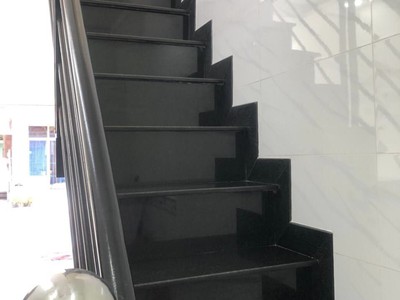 Cho thuê pjongf khép kín chính chủ t2 2930