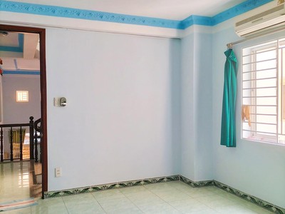 Cho thuê pjongf khép kín chính chủ t2 3030