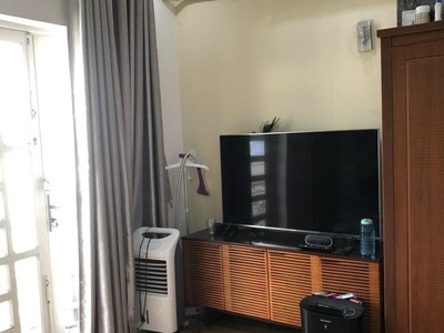 Cho thuê pjongf khép kín chính chủ t2 2346