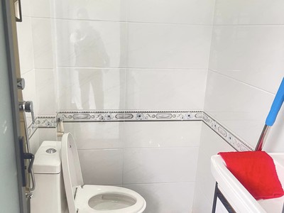 Cho thuê pjongf khép kín chính chủ t2 2675