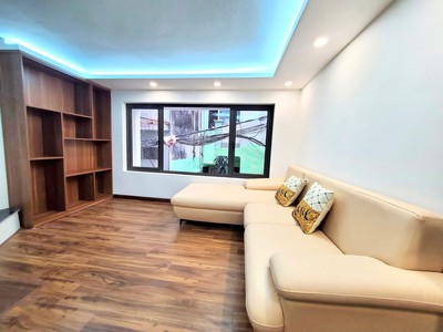 Cho thuê pjongf khép kín chính chủ t2 3000
