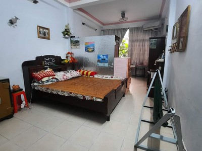 Cho thuê pjongf khép kín chính chủ t2 2362