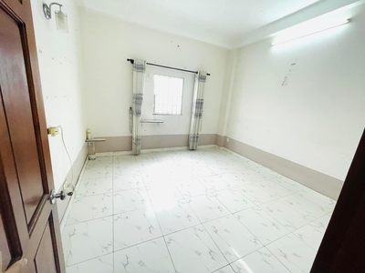 Cho thuê pjongf khép kín chính chủ t2 2832