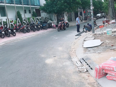 Cho thuê pjongf khép kín chính chủ t2 2840