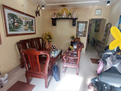 Cho thuê pjongf khép kín chính chủ t2 2842