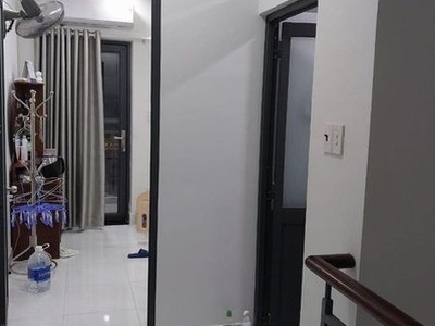 Cho thuê pjongf khép kín chính chủ t2 3006