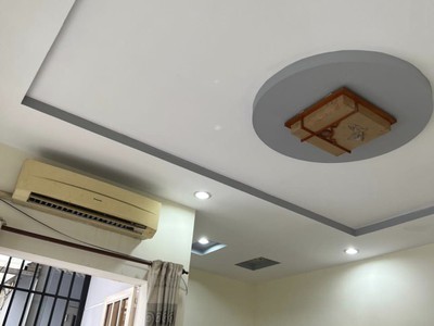 Cho thuê pjongf khép kín chính chủ t2 2380