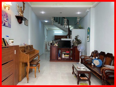 Cho thuê pjongf khép kín chính chủ t2 3033