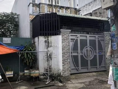 Cho thuê pjongf khép kín chính chủ t2 2922