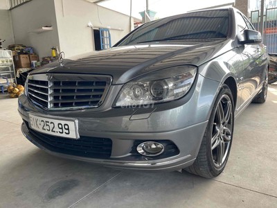 Cho thuê pjongf khép kín chính chủ t2 2428