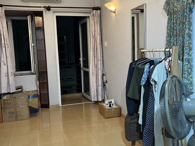 Cho thuê pjongf khép kín chính chủ t2 2594