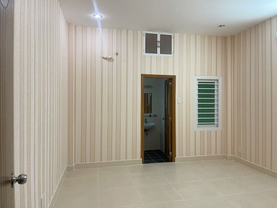 Cho thuê pjongf khép kín chính chủ t2 2612