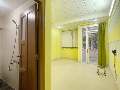 Cho thuê pjongf khép kín chính chủ t2 2611