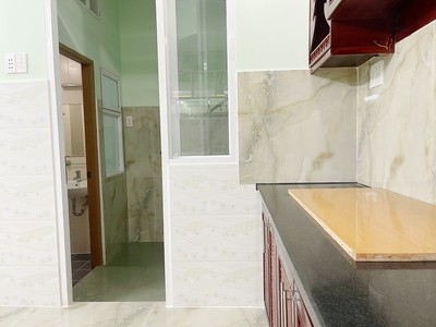 Cho thuê pjongf khép kín chính chủ t2 2609