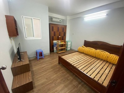 Cho thuê pjongf khép kín chính chủ t2 2336