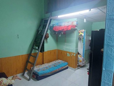 Cho thuê pjongf khép kín chính chủ t2 2359