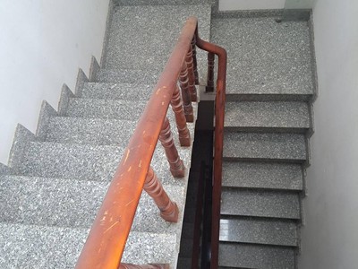 Cho thuê pjongf khép kín chính chủ t2 2372