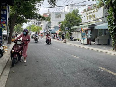 Cho thuê pjongf khép kín chính chủ t2 2681