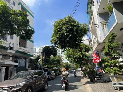 Cho thuê pjongf khép kín chính chủ t2 2670