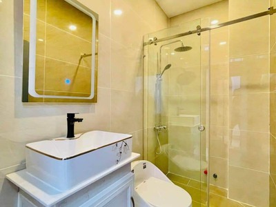 Cho thuê pjongf khép kín chính chủ t2 2448