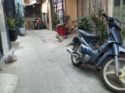 Cho thuê pjongf khép kín chính chủ t2 3064