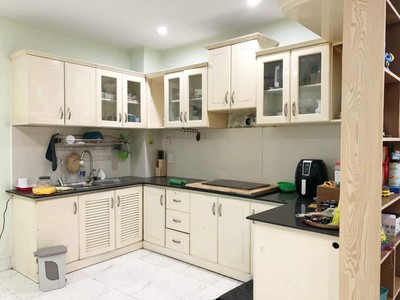 Cho thuê pjongf khép kín chính chủ t2 2775