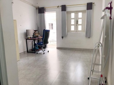 Cho thuê pjongf khép kín chính chủ t2 2776