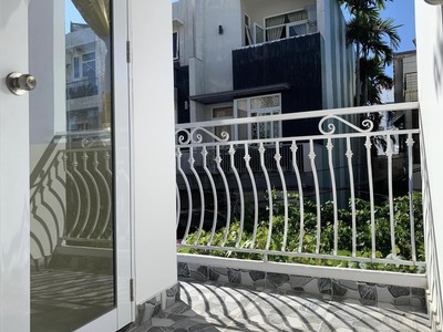 Cho thuê pjongf khép kín chính chủ t2 3056