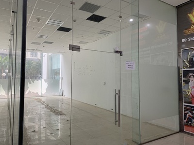 Cho thuê pjongf khép kín chính chủ t2 2438
