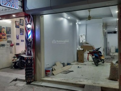 Cho thuê pjongf khép kín chính chủ t2 2872