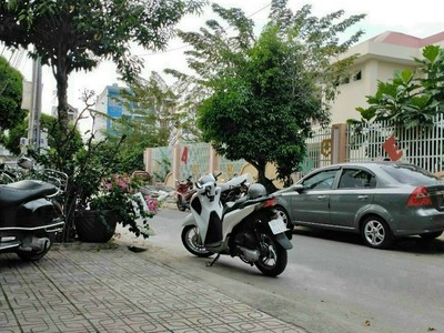Cho thuê pjongf khép kín chính chủ t2 2713
