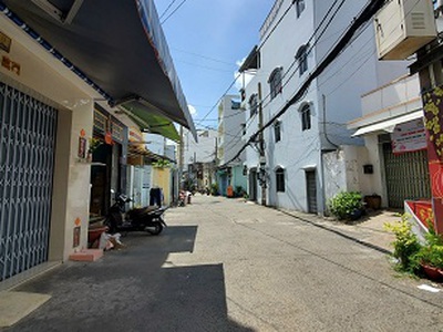 Cho thuê pjongf khép kín chính chủ t2 2899
