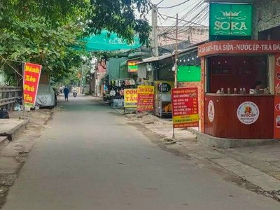 Cho thuê pjongf khép kín chính chủ t2 2699