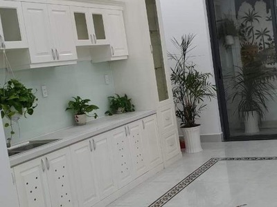 Cho thuê pjongf khép kín chính chủ t2 2851