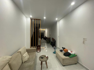 Cho thuê pjongf khép kín chính chủ t2 3416