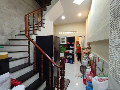 Cho thuê pjongf khép kín chính chủ t2 3744