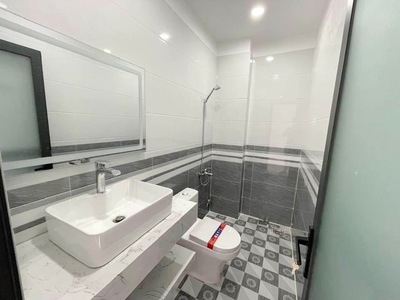 Cho thuê pjongf khép kín chính chủ t2 3566