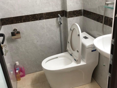 Cho thuê pjongf khép kín chính chủ t2 3218