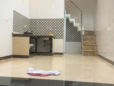 Cho thuê pjongf khép kín chính chủ t2 3216