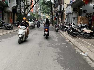 Cho thuê pjongf khép kín chính chủ t2 3227