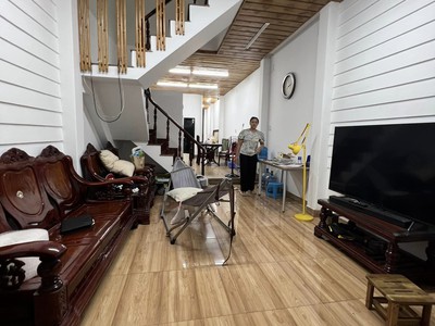 Cho thuê pjongf khép kín chính chủ t2 3466