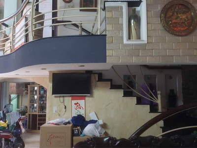 Cho thuê pjongf khép kín chính chủ t2 3560