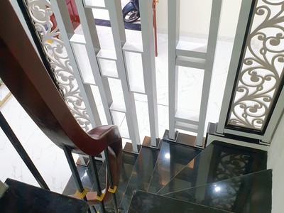 Cho thuê pjongf khép kín chính chủ t2 3707