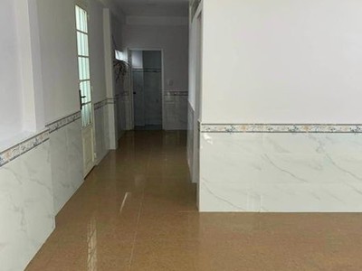 Cho thuê pjongf khép kín chính chủ t2 3737