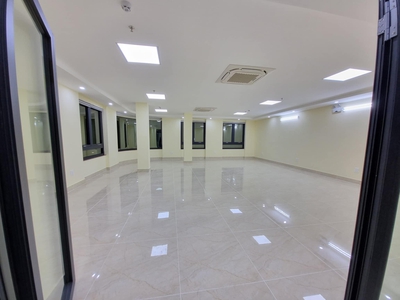 Cho thuê pjongf khép kín chính chủ t2 3438