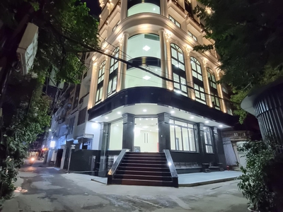 Cho thuê pjongf khép kín chính chủ t2 3436