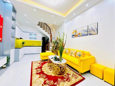Cho thuê pjongf khép kín chính chủ t2 3573