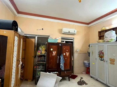 Cho thuê pjongf khép kín chính chủ t2 3153