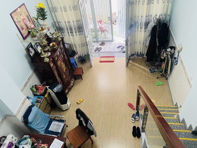 Cho thuê pjongf khép kín chính chủ t2 3688