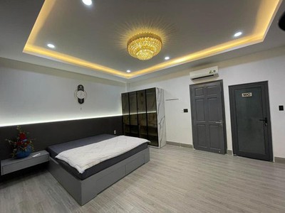 Cho thuê pjongf khép kín chính chủ t2 3768